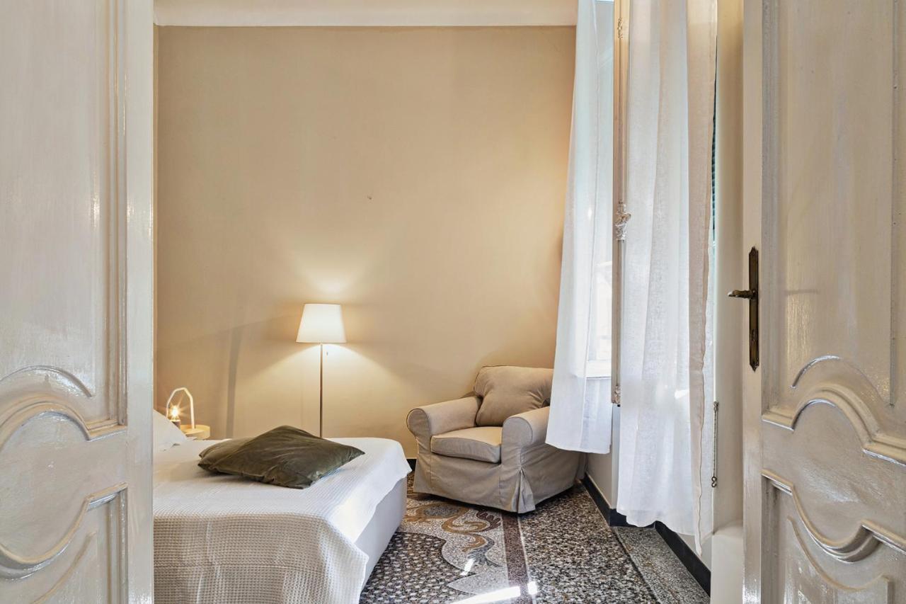 Via Roma Luxury Apartment By Wonderful Italy Genova Esterno foto